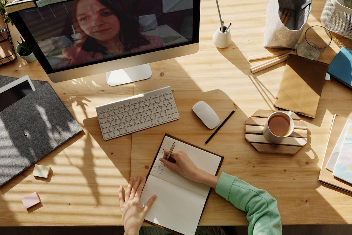 Démarches administratives pour un voyage prolongé : stratégies digitales infaillibles