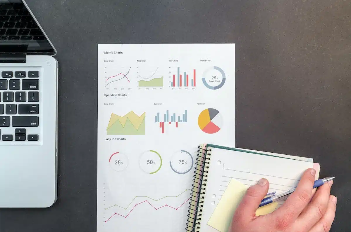 Exploration détaillée des avantages et désavantages de l’investissement locatif : un éclairage informatique
